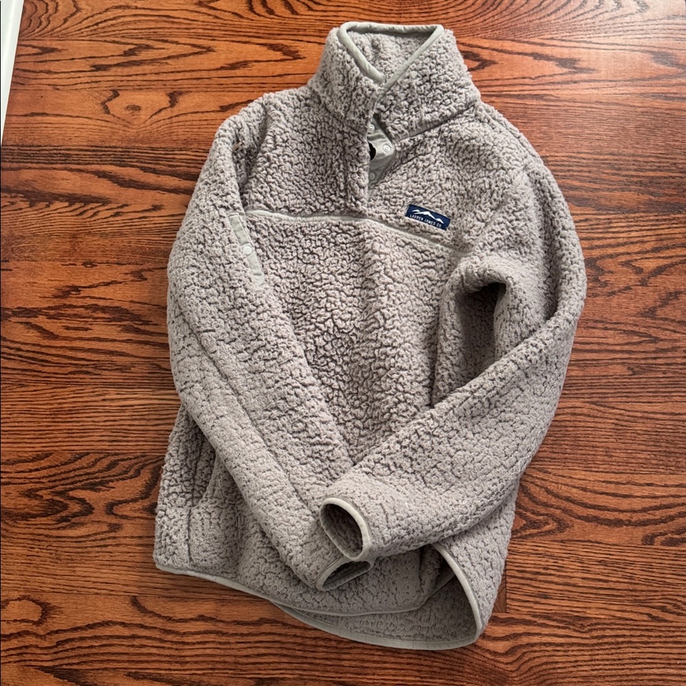 Lauren James Co Gray Fleece Pullover